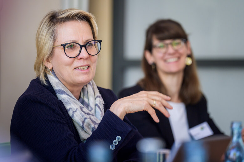 Ministerin Klepsch bei Beiratssitzung